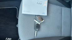 Hyundai i20 1.2 MPi Premium Nav 5dr Petrol Hatchback